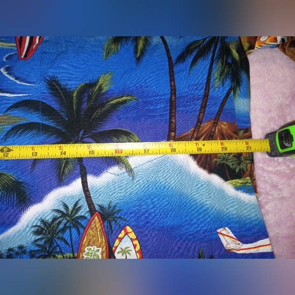 Royal Hawaiian creations short sleeve button up USA Woody car - Picture 5 of 5